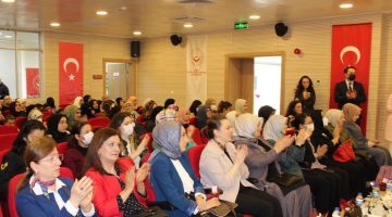 Anneler Günü Özelinde Göçmen Kadınlara Yönelik Bilgilendirme Toplantısı gerçekleştirildi.