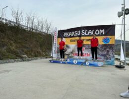 , “Akarsu Slalom Aday Milli Takım Seçme ve Değerlendirme Test Yarışları” Rize’de gerçekleştirildi.